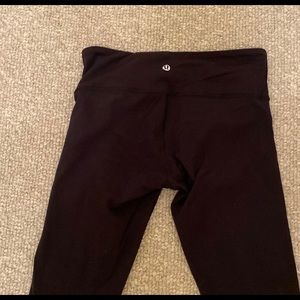 Lululemon wunder under size 6 black